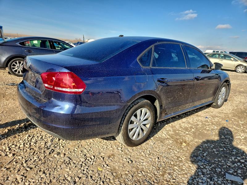 Photo 3 from auction – 2012 VOLKSWAGEN PASSAT S with VIN 1VWAH7A30CC079636
