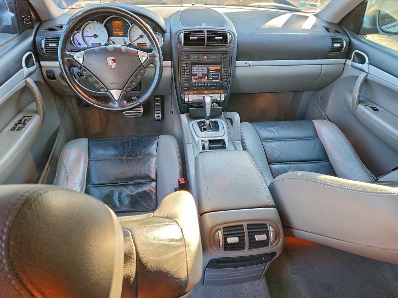 Photo 8 from auction – 2006 PORSCHE CAYENNE S with VIN WP1AB29P36LA70351