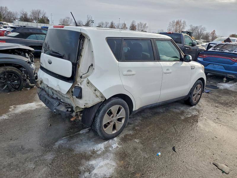 صورة رقم 3 من المزاد - 2015 KIA SOUL مع VIN KNDJN2A26F7214864
