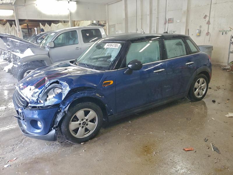 MINI COOPER 2016 with VIN WMWXU1C5XG2D10980 - Photo from auction
