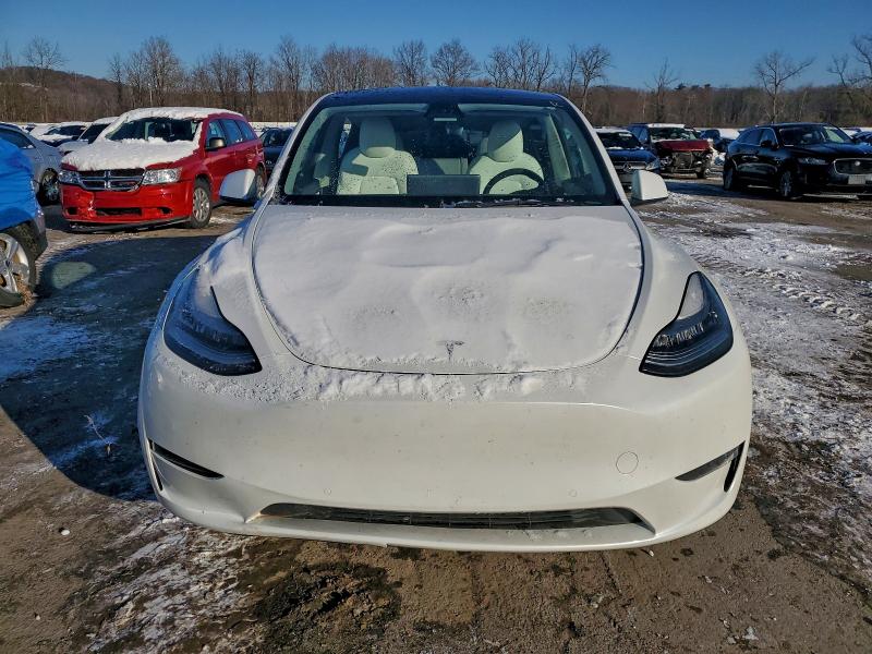 Photo 5 from auction – 2021 TESLA MODEL Y with VIN 5YJYGDEE9MF130098