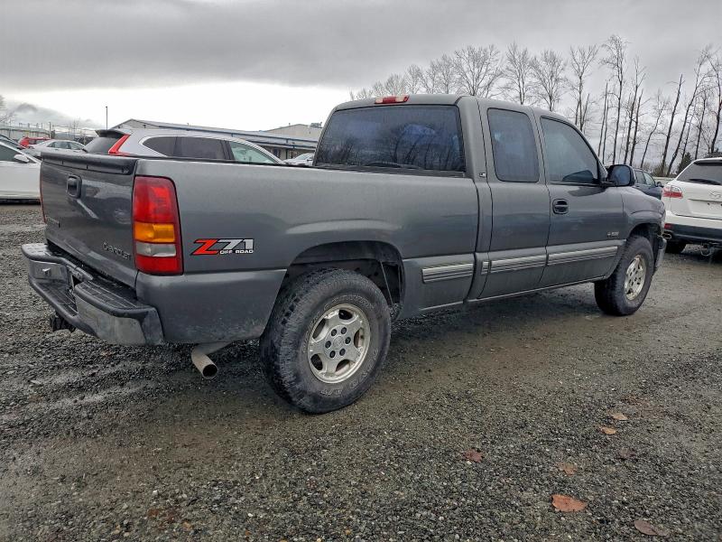 Photo 3 from auction – 2001 CHEVROLET SILVERADO with VIN 1GCEK19T11E129890
