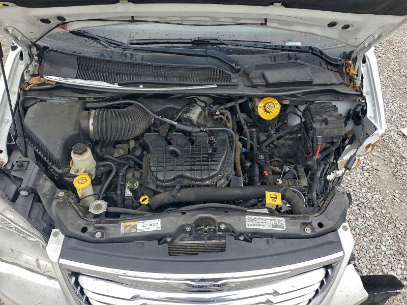 صورة رقم 12 من المزاد - 2015 CHRYSLER TOWN & COU مع VIN 2C4RC1CG9FR525974