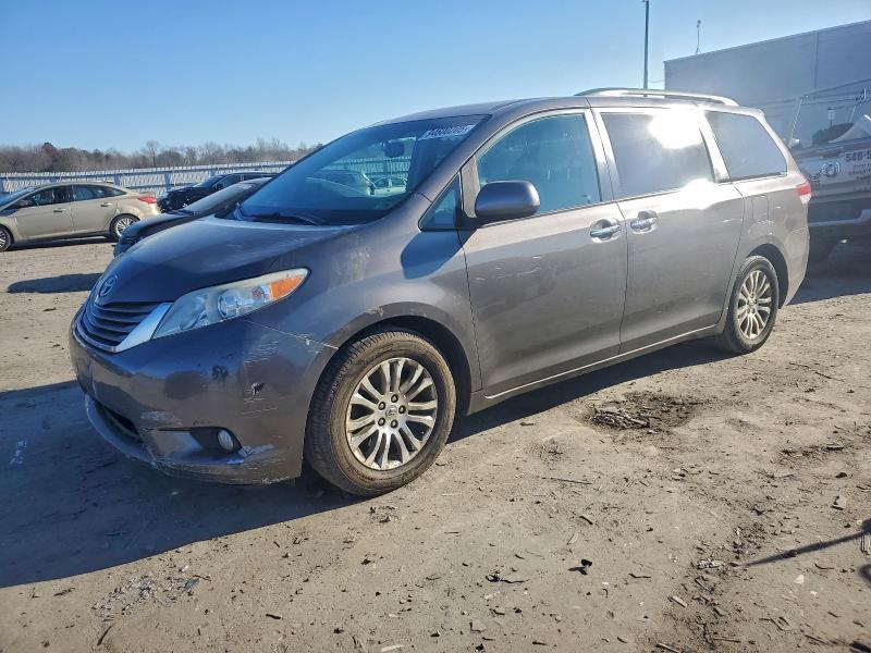 TOYOTA SIENNA XLE 2012 with VIN 5TDYK3DC8CS241714 - Photo from auction