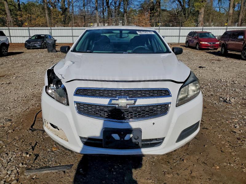 Photo 5 from auction – 2013 CHEVROLET MALIBU LS with VIN 1G11B5SA5DF155477