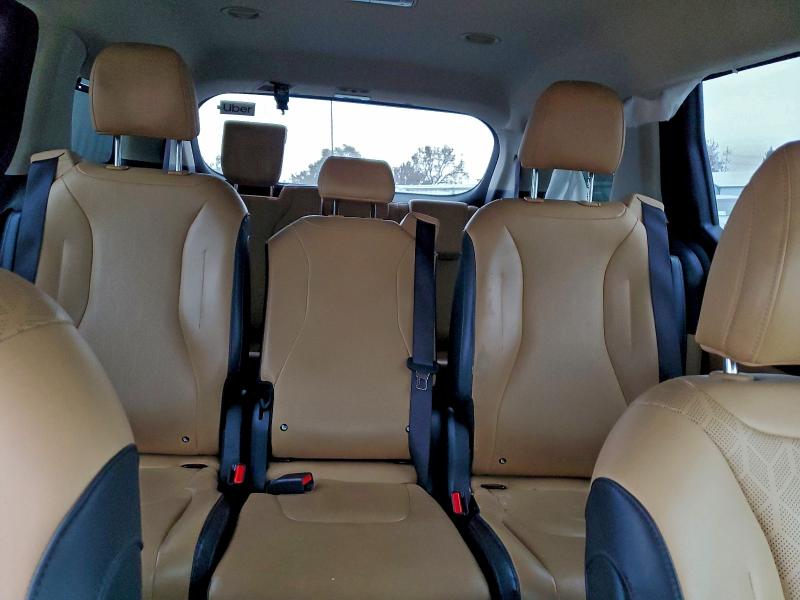 Photo 10 from auction – 2024 KIA CARNIVAL E with VIN KNDNC5H37R6449131