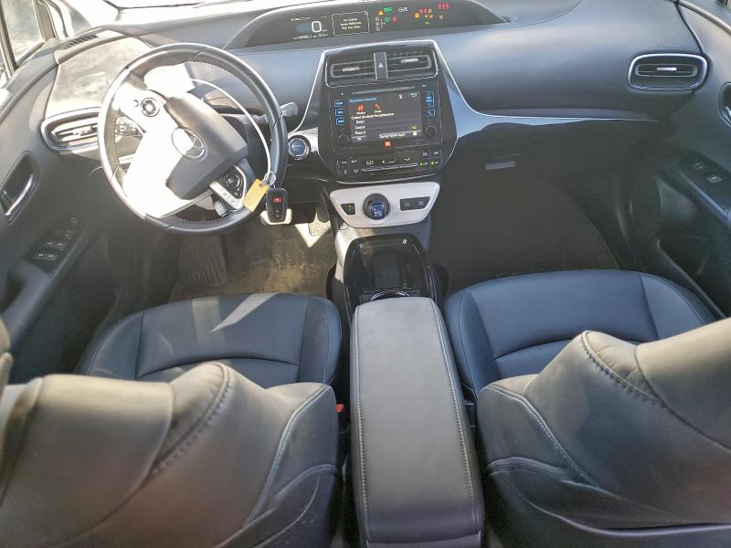 Photo 8 from auction – 2017 TOYOTA PRIUS with VIN JTDKARFUXH3036079