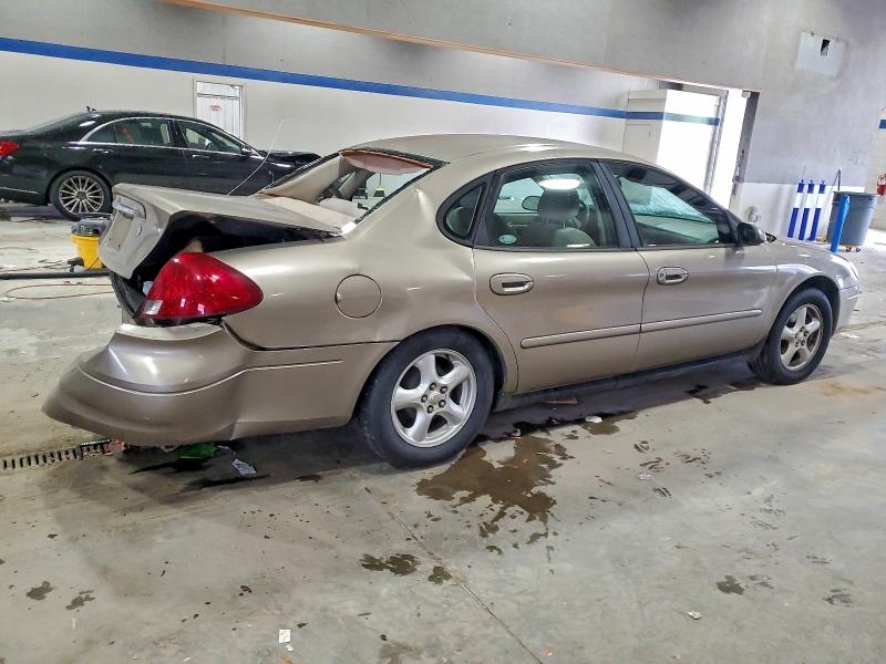 Photo 3 from auction – 2003 FORD TAURUS SE with VIN 1FAFP53U63A120892