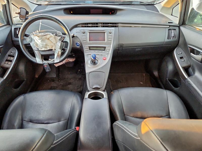 Photo 8 from auction – 2015 TOYOTA PRIUS with VIN JTDKN3DU9F0424374