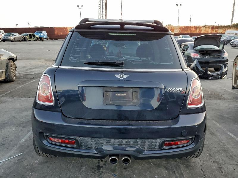 Photo 6 from auction – 2013 MINI COOPER S with VIN WMWSV3C54DT394753