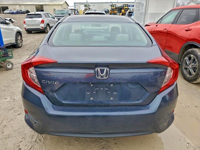 Photo 6 from auction – 2017 HONDA CIVIC LX with VIN 19XFC2F57HE048808