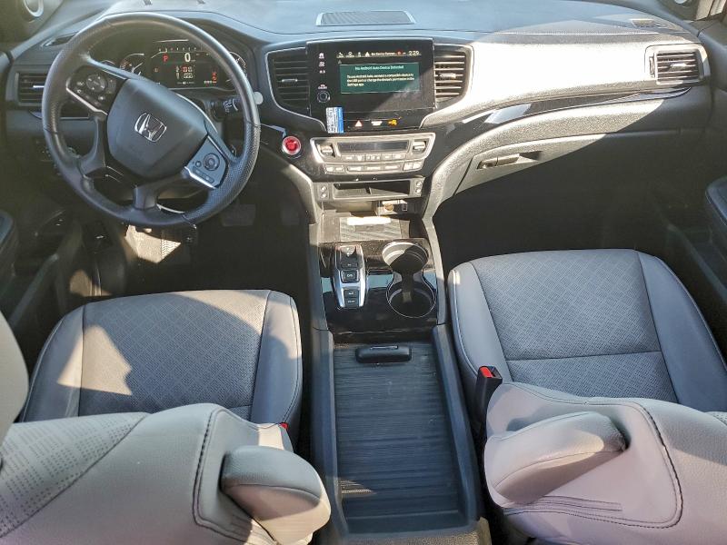 Photo 8 from auction – 2023 HONDA PASSPORT E with VIN 5FNYF8H03PB017939