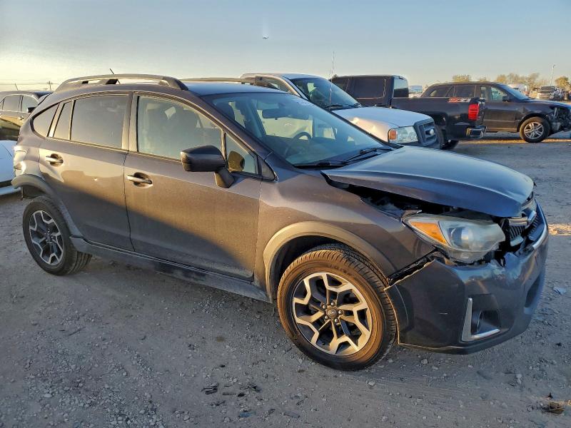 Photo 4 from auction – 2017 SUBARU CROSSTREK with VIN JF2GPABC0HH275745
