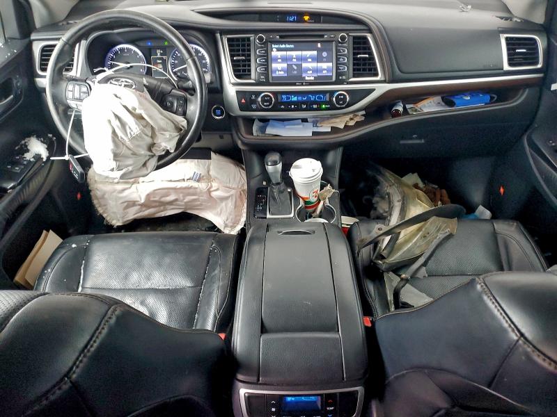 Photo 8 from auction – 2014 TOYOTA HIGHLANDER with VIN 5TDDKRFH8ES059685