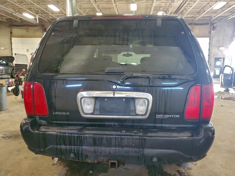 Photo 6 from auction – 2002 LINCOLN NAVIGATOR with VIN 5LMFU28R92LJ16109