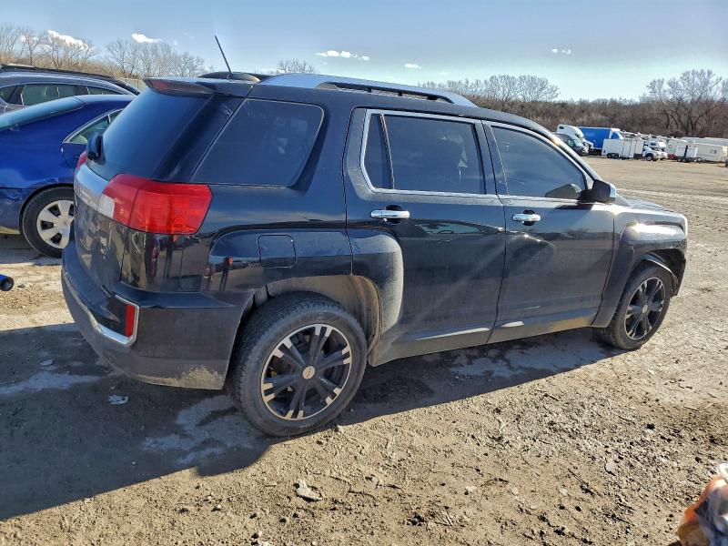 Photo 3 from auction – 2017 GMC TERRAIN SL with VIN 2GKFLUEK6H6158742
