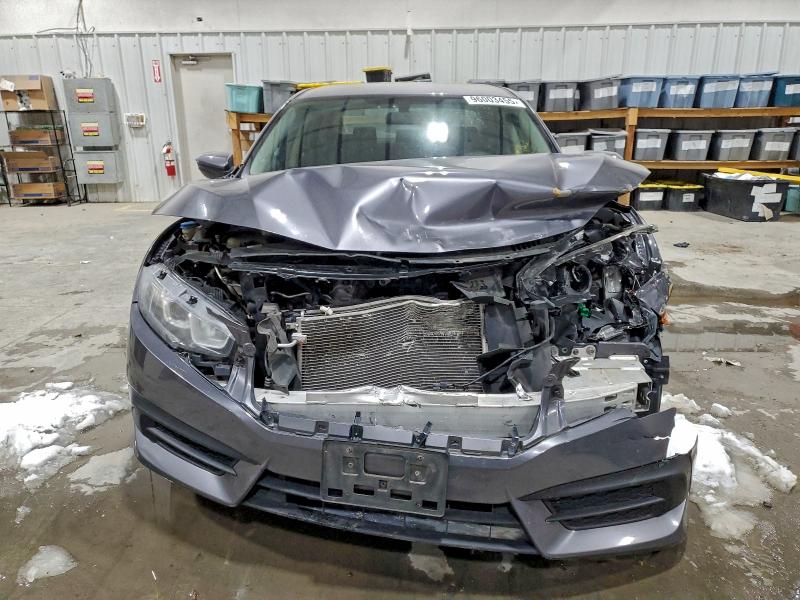 Photo 5 from auction – 2017 HONDA CIVIC LX with VIN 19XFC2F58HE229450