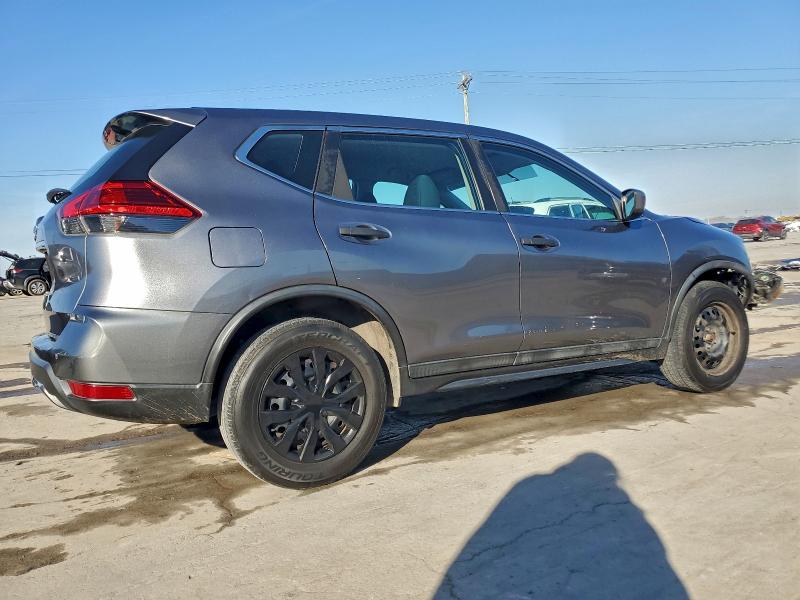 Photo 3 from auction – 2017 NISSAN ROGUE S with VIN 5N1AT2MTXHC814125