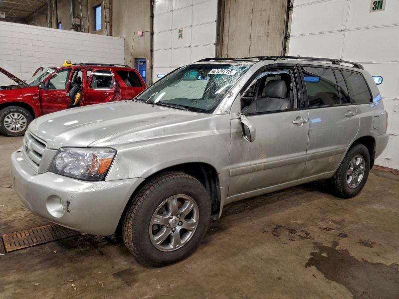 TOYOTA HIGHLANDER 2005 with VIN JTEEP21A750114276 - Photo from auction
