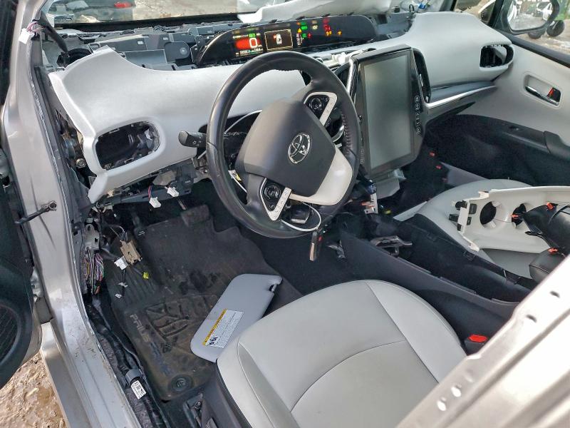 Photo 8 from auction – 2017 TOYOTA PRIUS PRIM with VIN JTDKARFP5H3059215