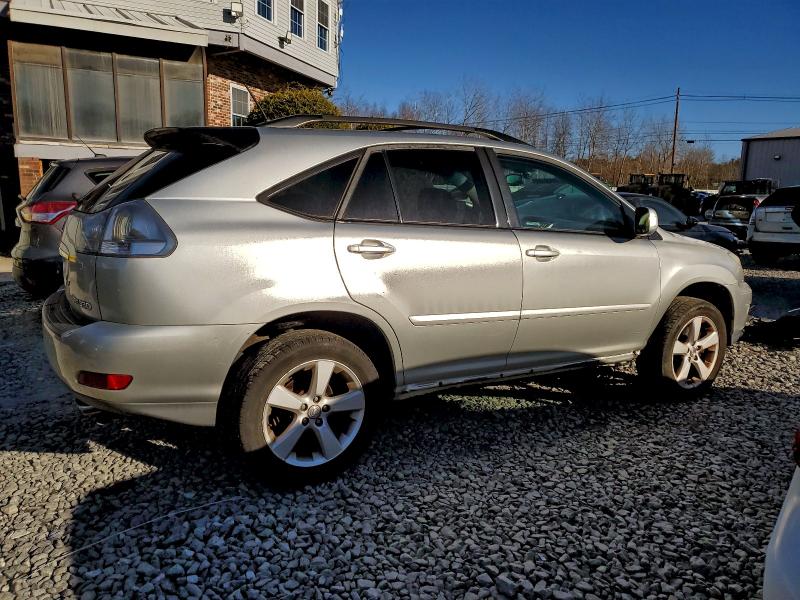 Photo 3 from auction – 2006 LEXUS RX 330 with VIN 2T2HA31U56C105663