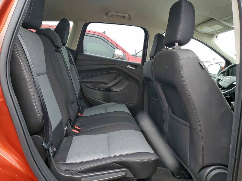 Photo 11 from auction – 2019 FORD ESCAPE SE with VIN 1FMCU9GD4KUA66850