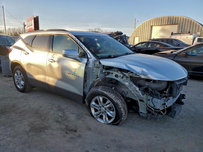 Foto 4 de la subasta – 2021 CHEVROLET BLAZER con VIN 3GNKBCRS4MS514240