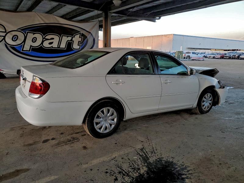 Photo 3 from auction – 2005 TOYOTA CAMRY LE with VIN 4T1BE32K05U012963