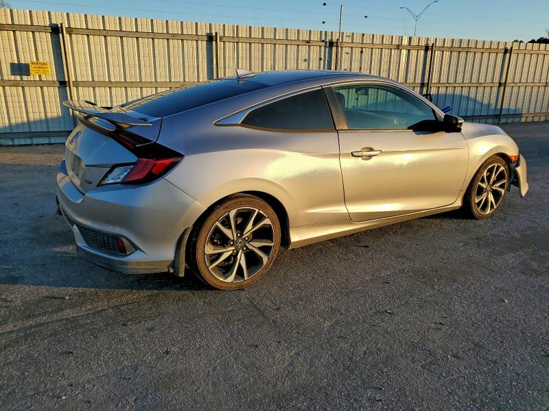 Photo 3 from auction – 2017 HONDA CIVIC SI with VIN 2HGFC3A53HH751373