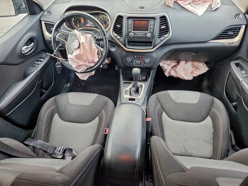 Photo 8 from auction – 2016 JEEP CHEROKEE S with VIN 1C4PJLAB9GW319403