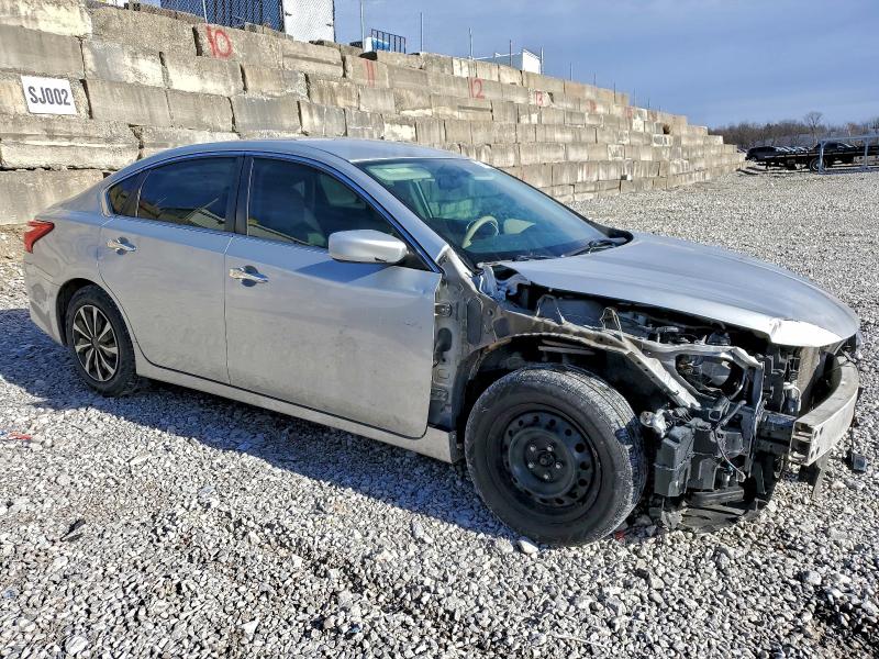 Photo 4 from auction – 2016 NISSAN ALTIMA 2.5 with VIN 1N4AL3AP4GC134940