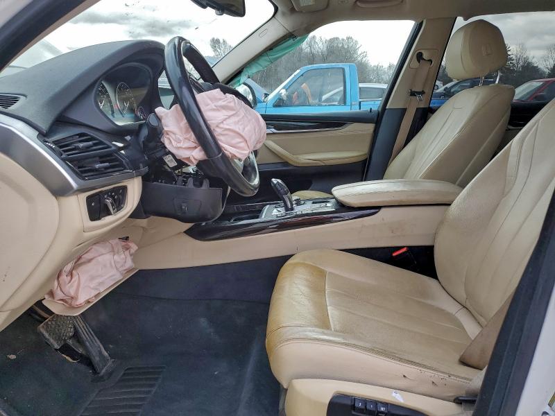 Photo 7 from auction – 2016 BMW X5 XDRIVE3 with VIN 5UXKR0C57G0U11166