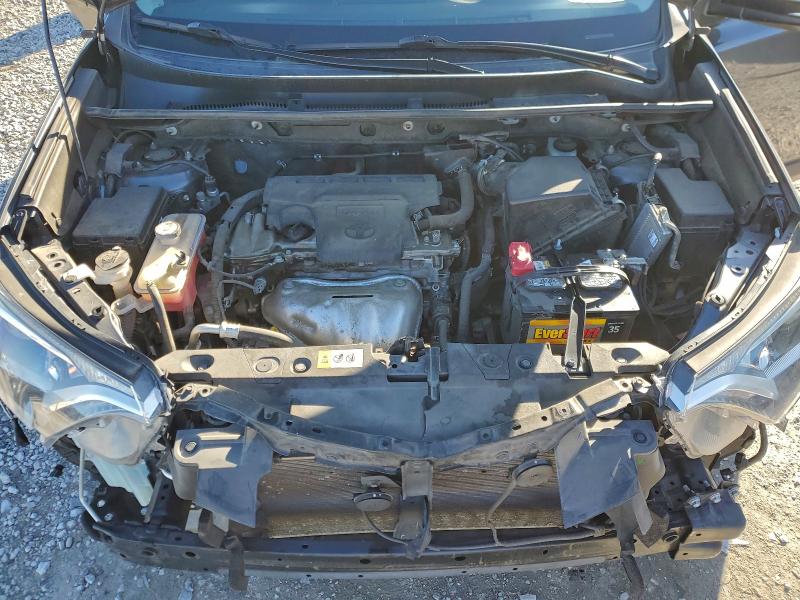 Photo 12 from auction – 2017 TOYOTA RAV4 XLE with VIN JTMWFREV3HD097295