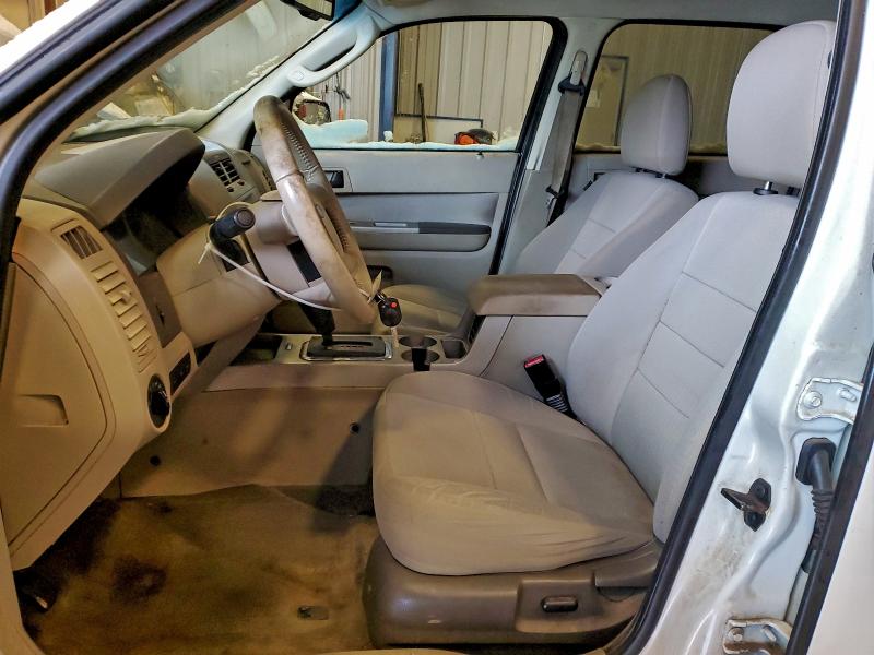 Photo 7 from auction – 2010 FORD ESCAPE XLT with VIN 1FMCU0D79AKD40080