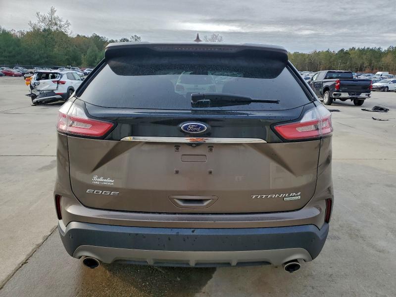 Photo 6 from auction – 2019 FORD EDGE TITAN with VIN 2FMPK3K99KBB81697