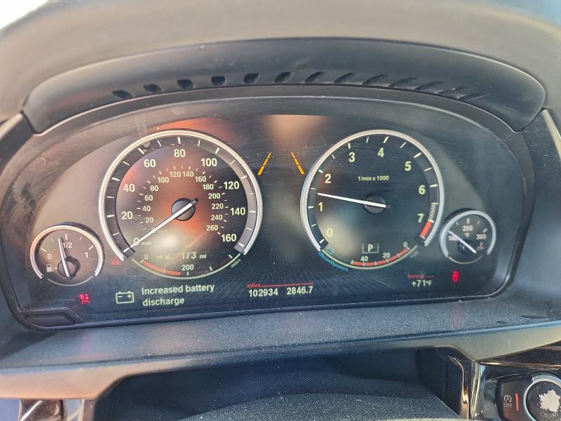 Photo 9 from auction – 2015 BMW X5 XDRIVE5 with VIN 5UXKR6C59F0J79199