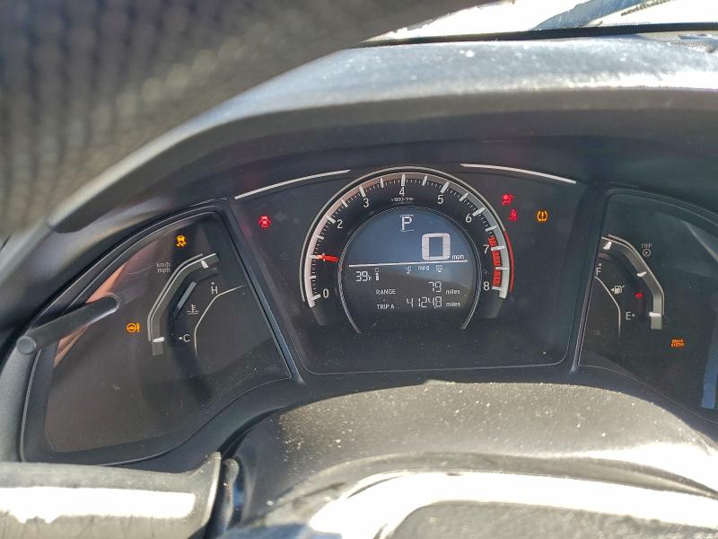 Photo 9 from auction – 2018 HONDA CIVIC LX with VIN 19XFC2F51JE039009