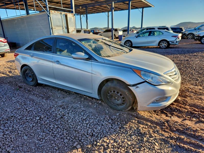 Photo 4 from auction – 2013 HYUNDAI SONATA GLS with VIN 5NPEB4AC4DH741079