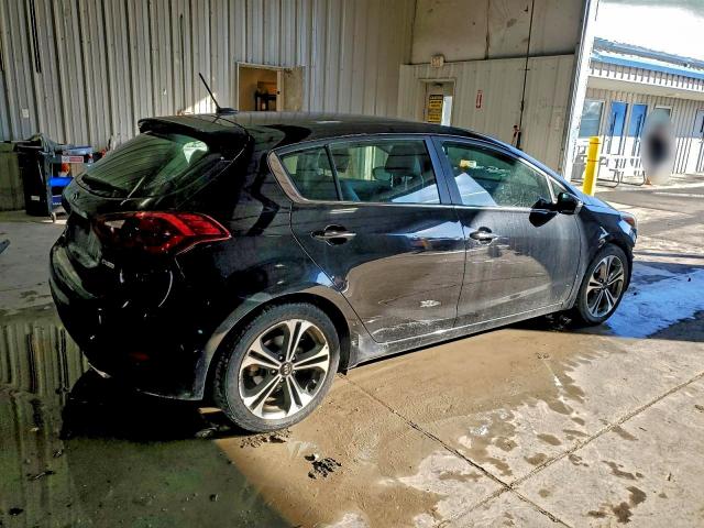 Photo 3 from auction – 2016 KIA FORTE EX with VIN KNAFX5A83G5631682