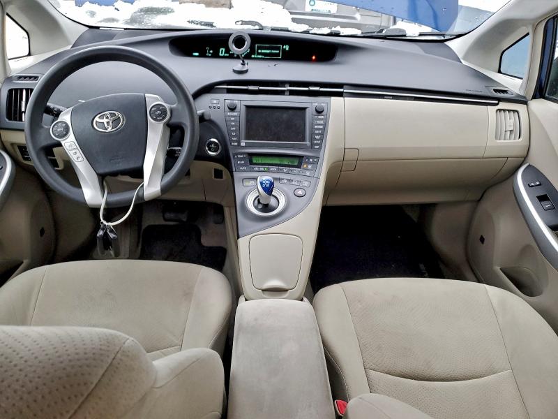 Photo 8 from auction – 2011 TOYOTA PRIUS with VIN JTDKN3DU8B5306376