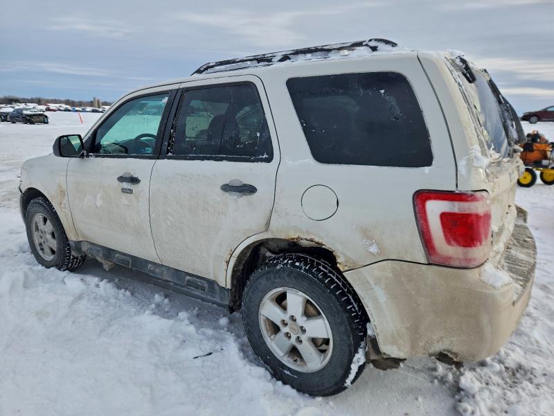 Photo 2 from auction – 2011 FORD ESCAPE XLT with VIN 1FMCU9D78BKB37557