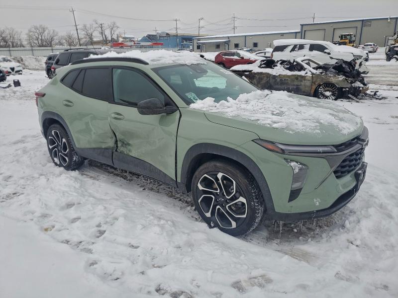 Photo 4 from auction – 2024 CHEVROLET TRAX with VIN KL77LJE2XRC096072