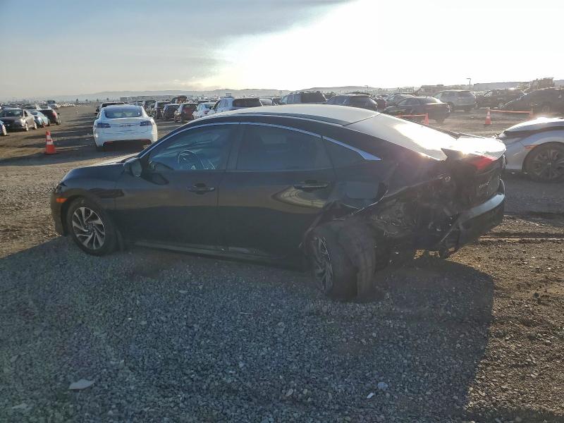 Photo 2 from auction – 2016 HONDA CIVIC EX with VIN 2HGFC2F76GH545113