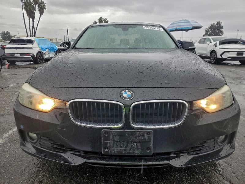 Photo 5 from auction – 2013 BMW 328 I SULE with VIN WBA3C1C58DF438685