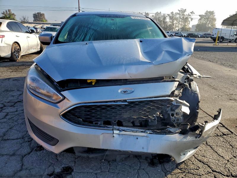 Photo 5 from auction – 2018 FORD FOCUS SE with VIN 1FADP3K27JL211411