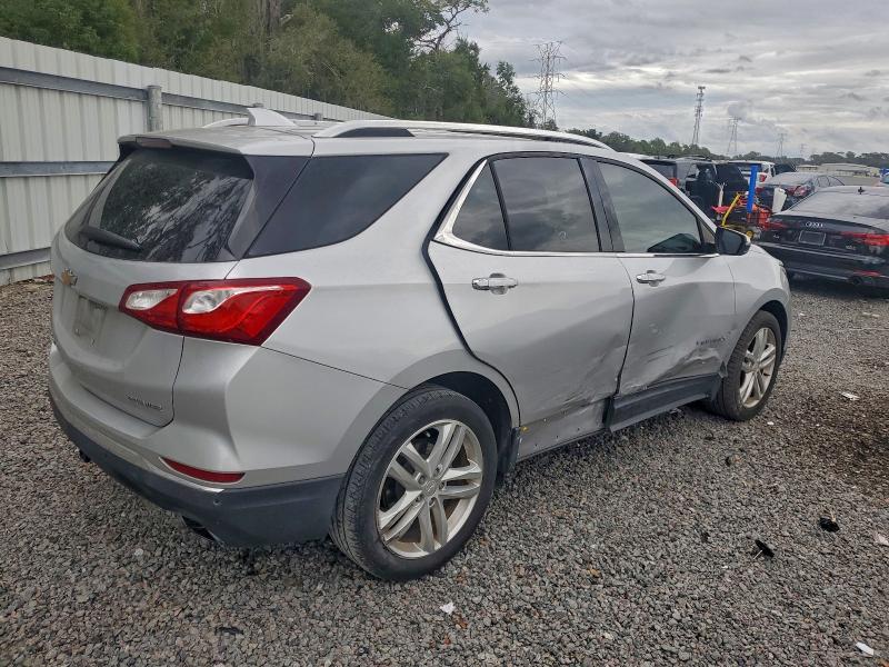 Photo 3 from auction – 2020 CHEVROLET EQUINOX with VIN 3GNAXPEX6LS532274