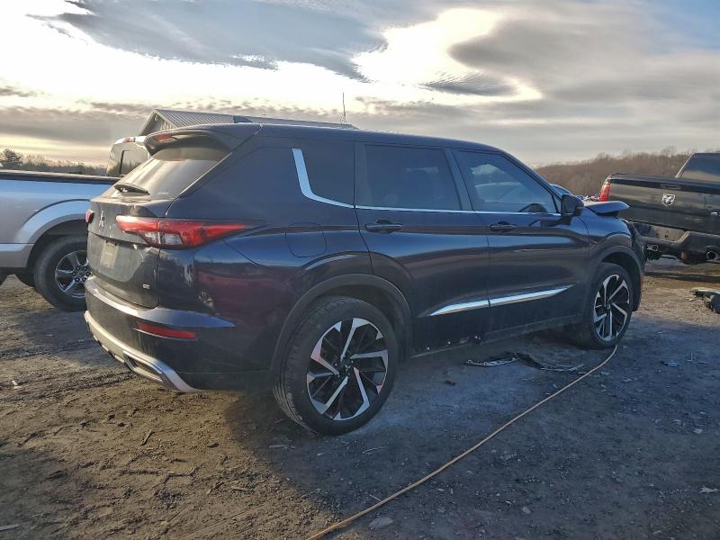 Photo 3 from auction – 2022 MITSUBISHI OUTLANDER with VIN JA4J4UA86NZ035904