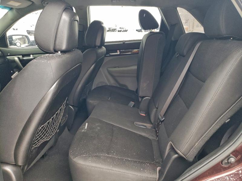 Photo 11 from auction – 2015 KIA SORENTO with VIN 5XYKTDA68FG567053