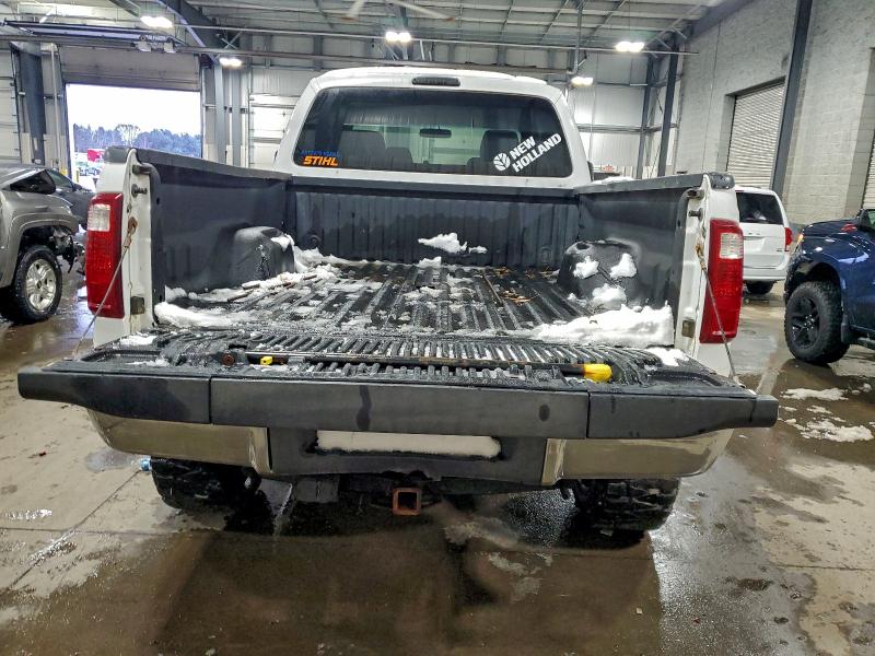 Photo 6 from auction – 2011 FORD F250 SUPER with VIN 1FT7X2BT3BEB85616