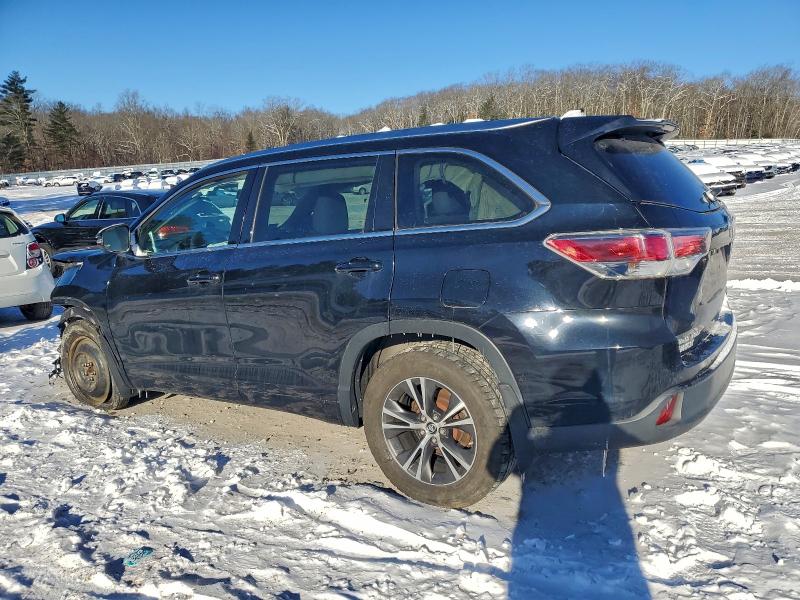 Фото 2 с аукциона – 2016 TOYOTA HIGHLANDER с VIN 5TDJKRFH7GS291278